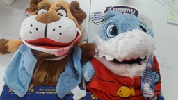 [J110345] PELUCHE TUMMY STUFFERS PERRO/TIBURON (J110345)